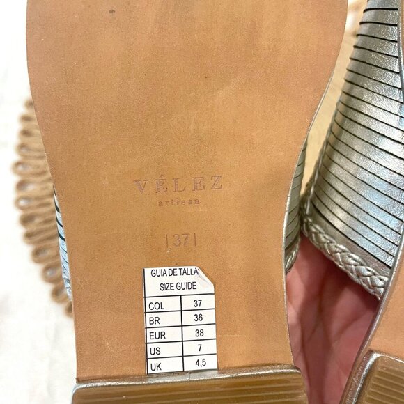 NWOT Vélez Inflexus Leather Flat Sandals for Women Silver Size EU 37/ US 7 - Picture 8 of 10